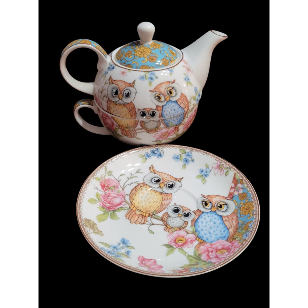 Whimsical and cute! Tea Set For One Owls Nesting Porcelain Teapot and Cup w/ box - Picture 4 of 11
